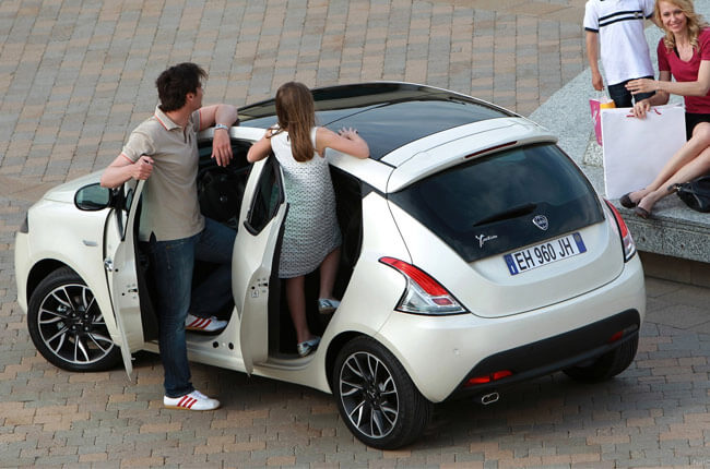 Lancia Ypsilon